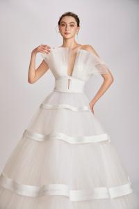 Váy Cưới LE THANH HOA Bridal: Bản Tình Ca "Ribbon" Ngọt Ngào Cho Nàng Thơ